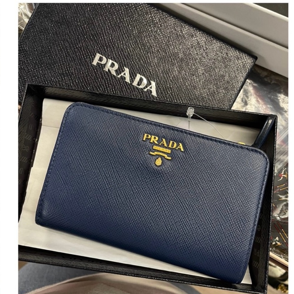 Prada Saffiano Wallet